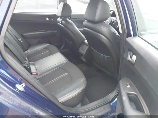 5XXGT4L3XJG250171 2018 KIA OPTIMA - Image 8