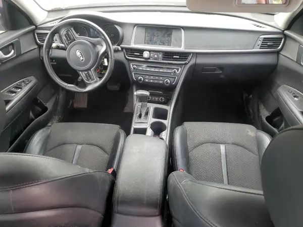 5XXGT4L3XJG251370 2018 KIA OPTIMA - Image 8