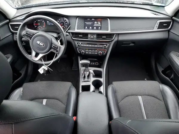 5XXGT4L3XJG253538 2018 KIA OPTIMA - Image 8