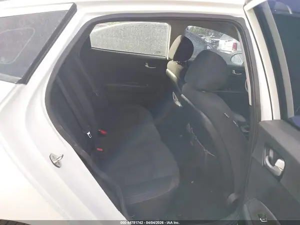 5XXGT4L3XJG253555 2018 KIA OPTIMA - Image 8