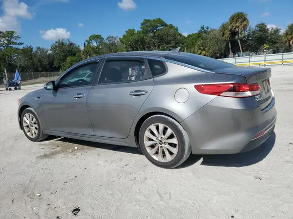 5XXGT4L3XJG254785 2018 KIA OPTIMA - Image 2