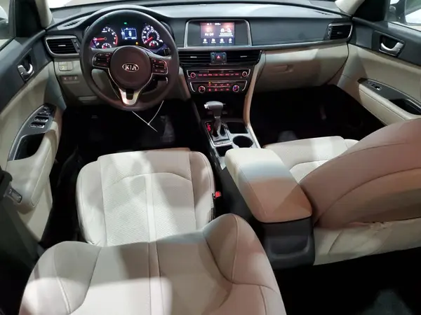 5XXGT4L3XJG255046 2018 KIA OPTIMA - Image 8