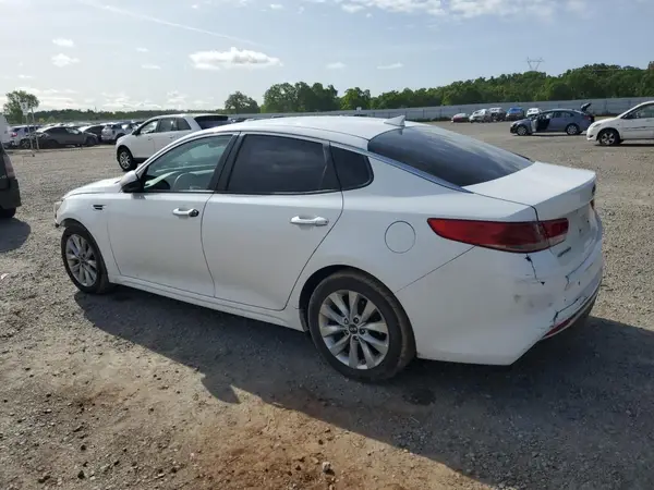 5XXGT4L3XJG260148 2018 KIA OPTIMA - Image 2