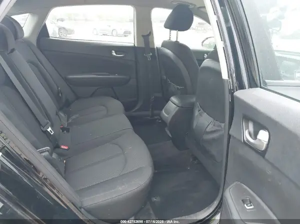 5XXGT4L3XJG262269 2018 KIA OPTIMA - Image 8