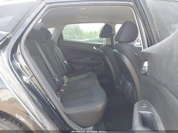 5XXGT4L3XJG263860 2018 KIA OPTIMA - Image 8