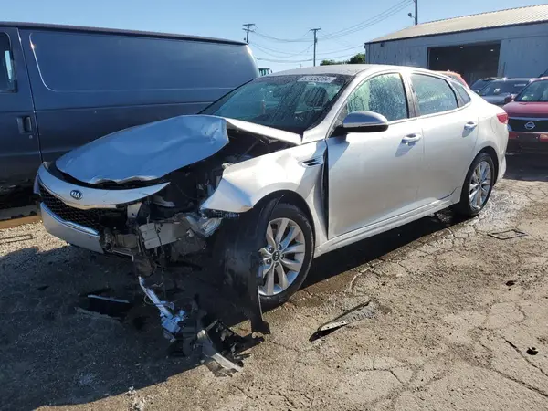 5XXGT4L3XJG265608 2018 KIA OPTIMA - Image 1