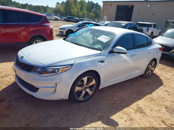 5XXGT4L3XJG266919 2018 KIA OPTIMA - Image 2