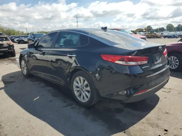 5XXGT4L3XJG267522 2018 KIA OPTIMA - Image 2