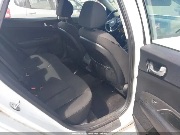 5XXGT4L3XJG269299 2018 KIA OPTIMA - Image 8
