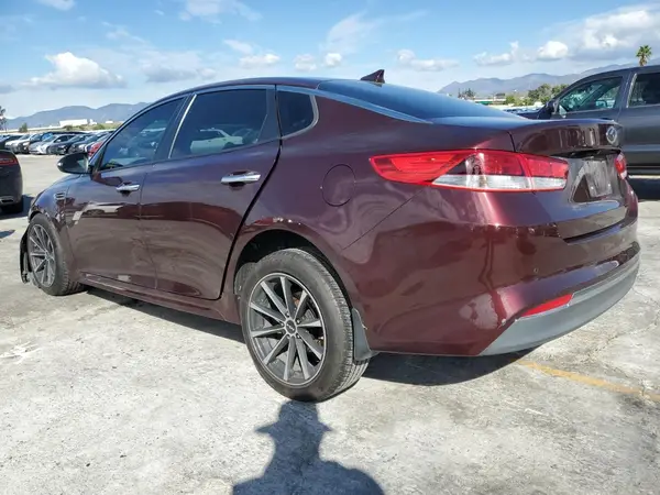 5XXGT4L3XJG273742 2018 KIA OPTIMA - Image 2