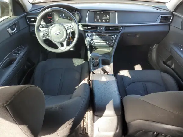 5XXGT4L3XJG273742 2018 KIA OPTIMA - Image 8