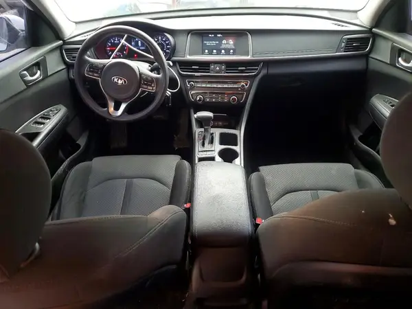 5XXGT4L3XJG274678 2018 KIA OPTIMA - Image 8