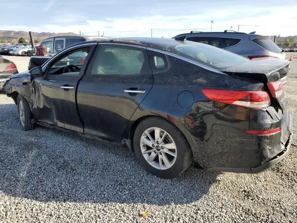 5XXGT4L3XKG275184 2019 KIA OPTIMA - Image 2