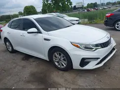 5XXGT4L3XKG275198 2019 KIA OPTIMA