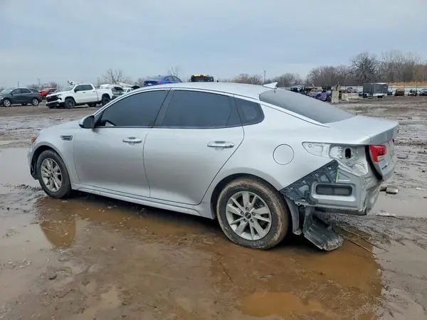5XXGT4L3XKG276495 2019 KIA OPTIMA - Image 2