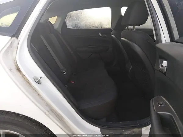 5XXGT4L3XKG277825 2019 KIA OPTIMA - Image 8