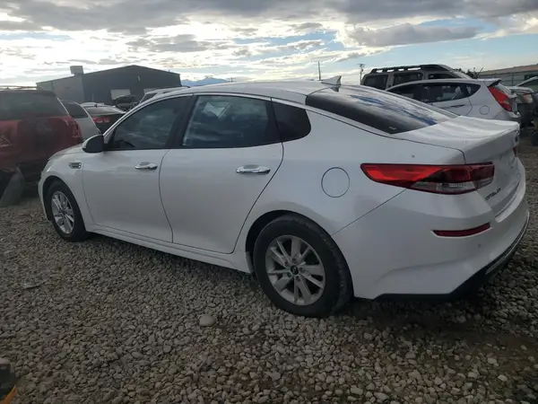 5XXGT4L3XKG279123 2019 KIA OPTIMA - Image 2
