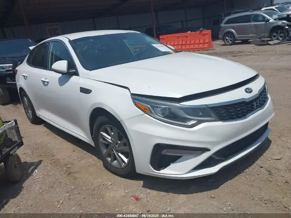 5XXGT4L3XKG283642 2019 KIA OPTIMA - Image 1