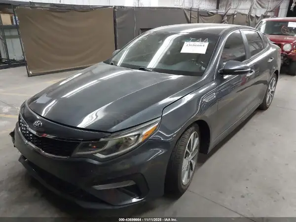5XXGT4L3XKG283897 2019 KIA OPTIMA - Image 2