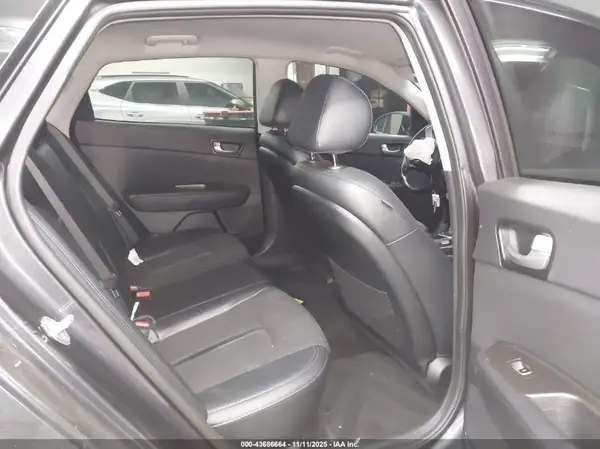 5XXGT4L3XKG283897 2019 KIA OPTIMA - Image 8
