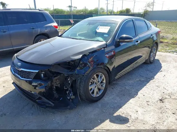 5XXGT4L3XKG284841 2019 KIA OPTIMA - Image 2