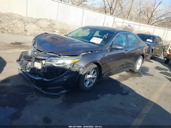 5XXGT4L3XKG285536 2019 KIA OPTIMA - Image 2