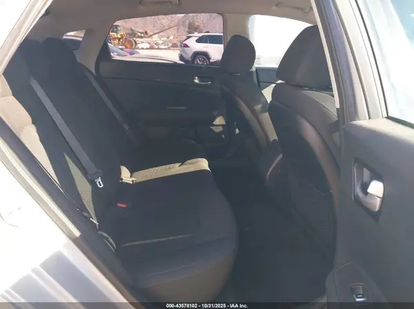 5XXGT4L3XKG292020 2019 KIA OPTIMA - Image 8