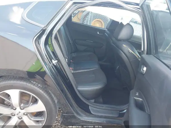 5XXGT4L3XKG293930 2019 KIA OPTIMA - Image 8