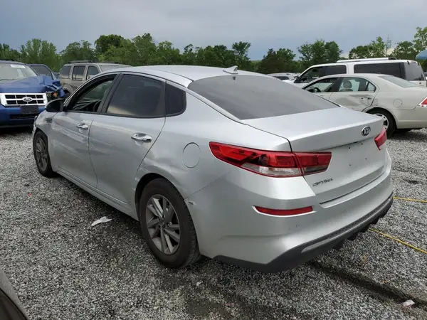 5XXGT4L3XKG296052 2019 KIA OPTIMA - Image 2