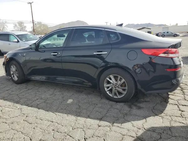 5XXGT4L3XKG296357 2019 KIA OPTIMA - Image 2