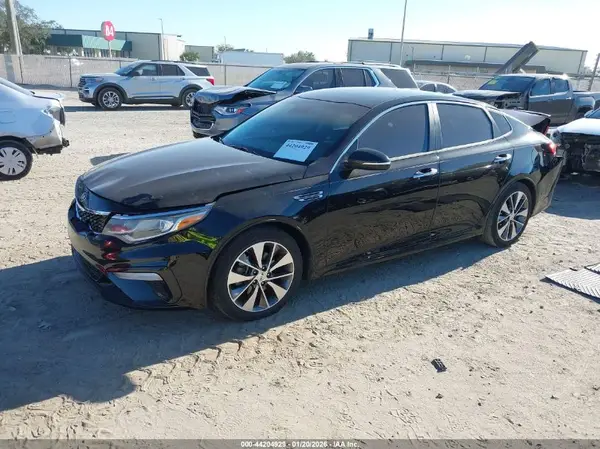 5XXGT4L3XKG300102 2019 KIA OPTIMA - Image 2