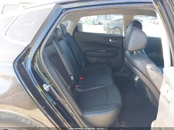 5XXGT4L3XKG300102 2019 KIA OPTIMA - Image 8