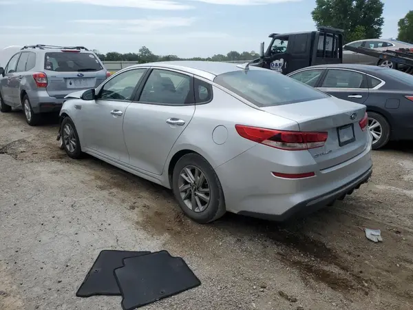 5XXGT4L3XKG300360 2019 KIA OPTIMA - Image 2