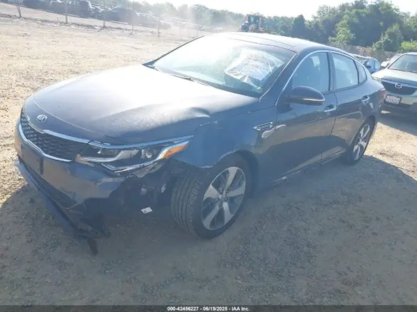 5XXGT4L3XKG304912 2019 KIA OPTIMA - Image 2