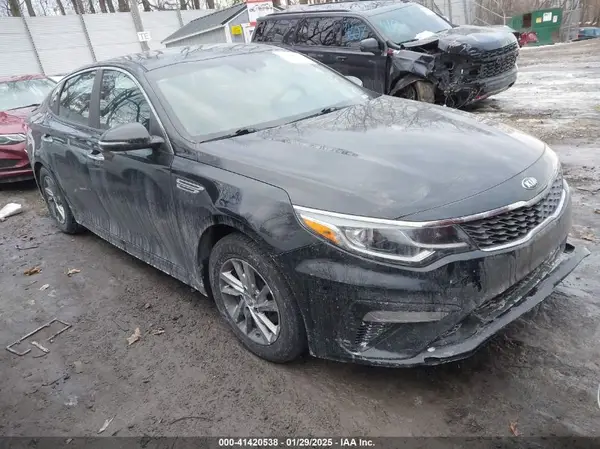 5XXGT4L3XKG305011 2019 KIA OPTIMA - Image 1