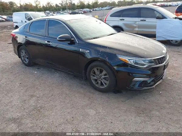5XXGT4L3XKG307373 2019 KIA OPTIMA - Image 1