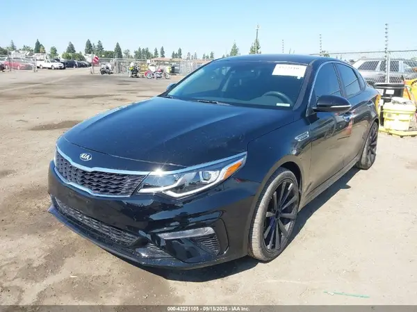 5XXGT4L3XKG307650 2019 KIA OPTIMA - Image 2