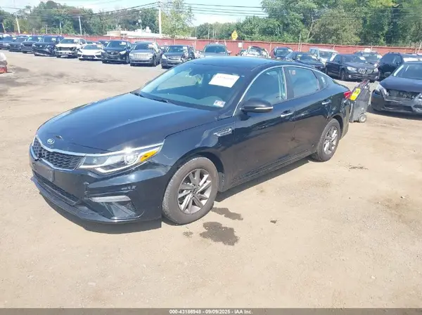 5XXGT4L3XKG311682 2019 KIA OPTIMA - Image 2