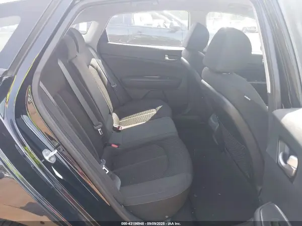 5XXGT4L3XKG311682 2019 KIA OPTIMA - Image 8