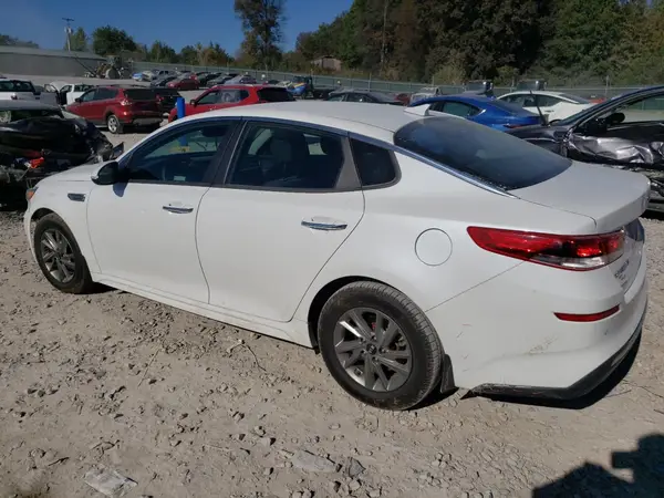 5XXGT4L3XKG316493 2019 KIA OPTIMA - Image 2