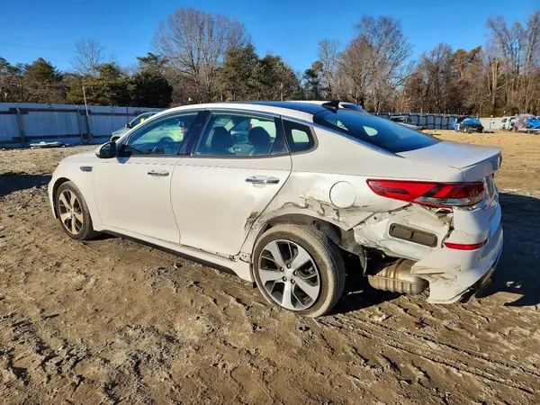 5XXGT4L3XKG319572 2019 KIA OPTIMA - Image 2