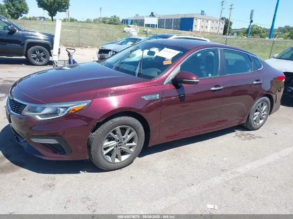 5XXGT4L3XKG322648 2019 KIA OPTIMA - Image 2