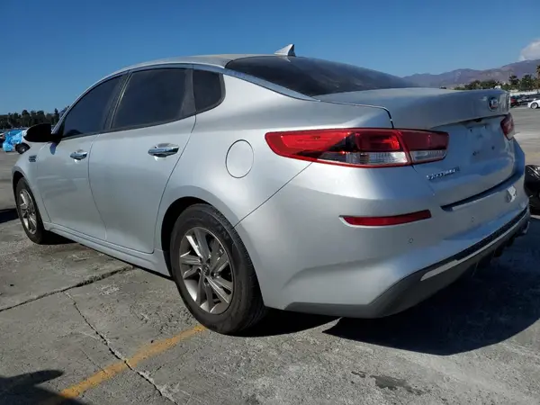 5XXGT4L3XKG323539 2019 KIA OPTIMA - Image 2