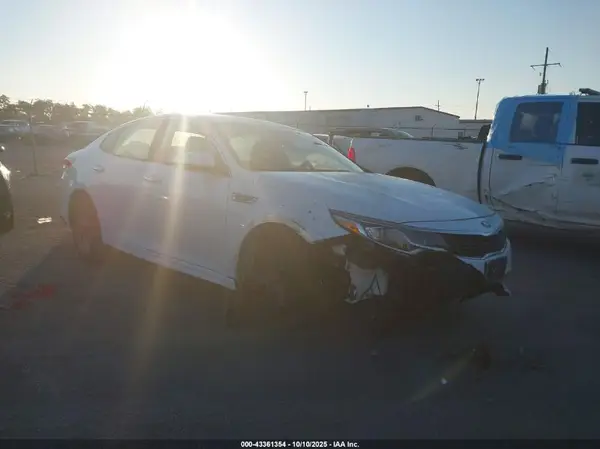 5XXGT4L3XKG330040 2019 KIA OPTIMA - Image 1