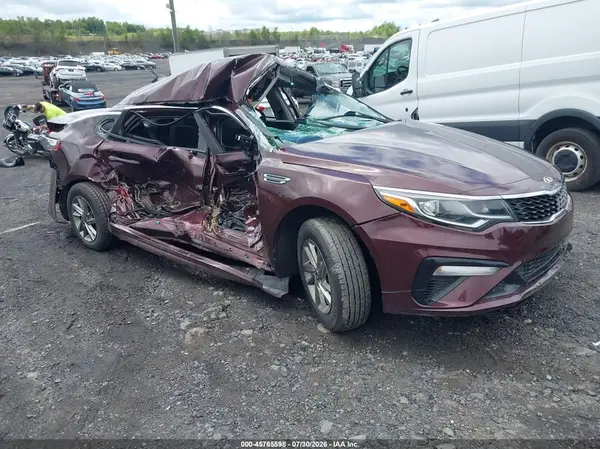 5XXGT4L3XKG330443 2019 KIA OPTIMA - Image 1
