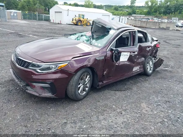 5XXGT4L3XKG330443 2019 KIA OPTIMA - Image 2