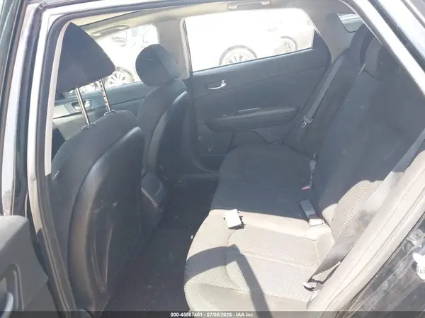 5XXGT4L3XKG332208 2019 KIA OPTIMA - Image 8