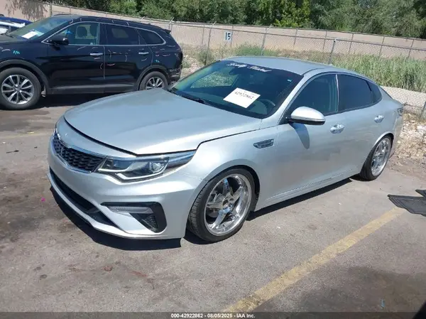 5XXGT4L3XKG332841 2019 KIA OPTIMA - Image 2