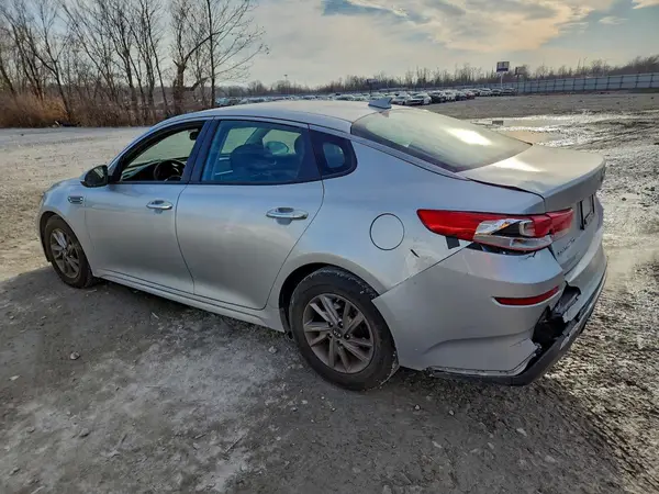 5XXGT4L3XKG333505 2019 KIA OPTIMA - Image 2