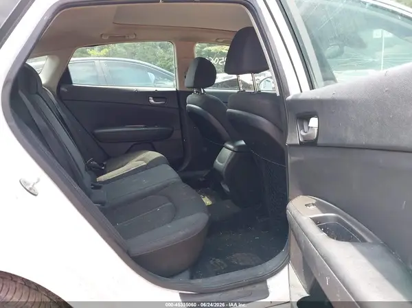5XXGT4L3XKG333665 2019 KIA OPTIMA - Image 8
